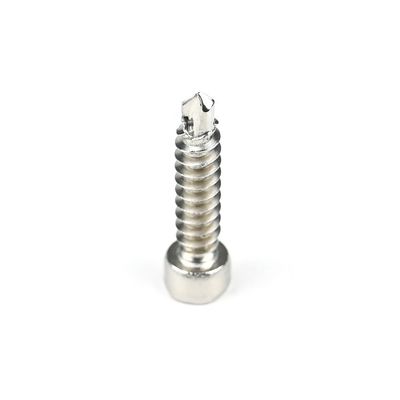 Estructura de acero auto-perforación del tornillo M6x25mm Torx Fillister con la instalación