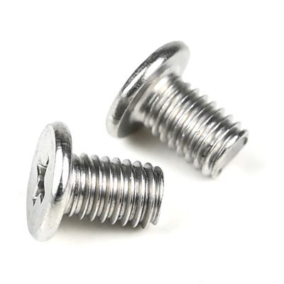100% QC probado de acero inoxidable Flat Phillips M5 X 8mm tornillos de la máquina para el estante de productos básicos