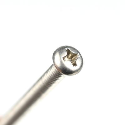 Acero inoxidable M4 x 10 mm Tornos Phillips para calentadores de agua solares con acabado plano
