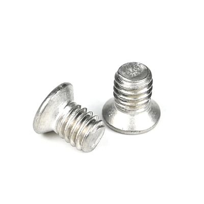 Fabricación experta de tornillos para máquinas M4 pequeños de 6 mm Phillips