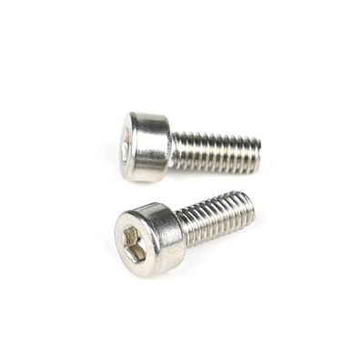 100% QC probado M4 X 10mm Fillister Head Hex Socket máquina de tornillo para el estante de la mercancía