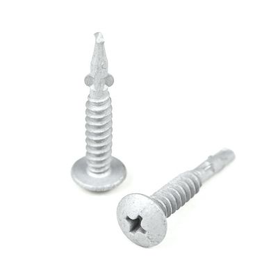Tipo de accionamiento en receso de Phillips Cross amarillo Tornos de perforación automática con alas para calentadores de agua solares