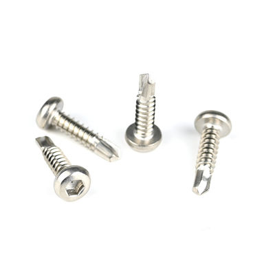 Techo de revestimiento de paredes secas de zinc tornillos de acero de auto-perforación para barandillas de madera con estructura firme