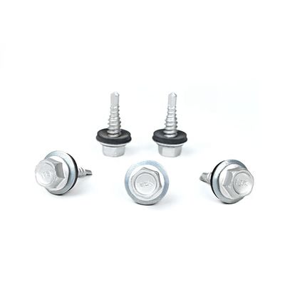 Corazón plano de acero inoxidable Hex Flange auto perforación de tornillo con EPDM lavadora para duradero