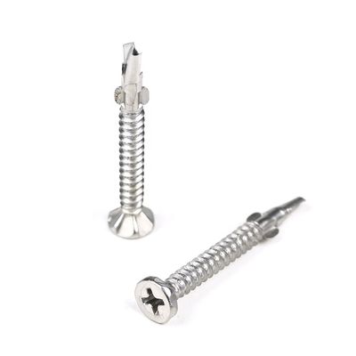 SUS410 Flat Phillips Head Autopulsante de auto-perforación de tornillo Wing Tek Torso con puntas 4.2x38
